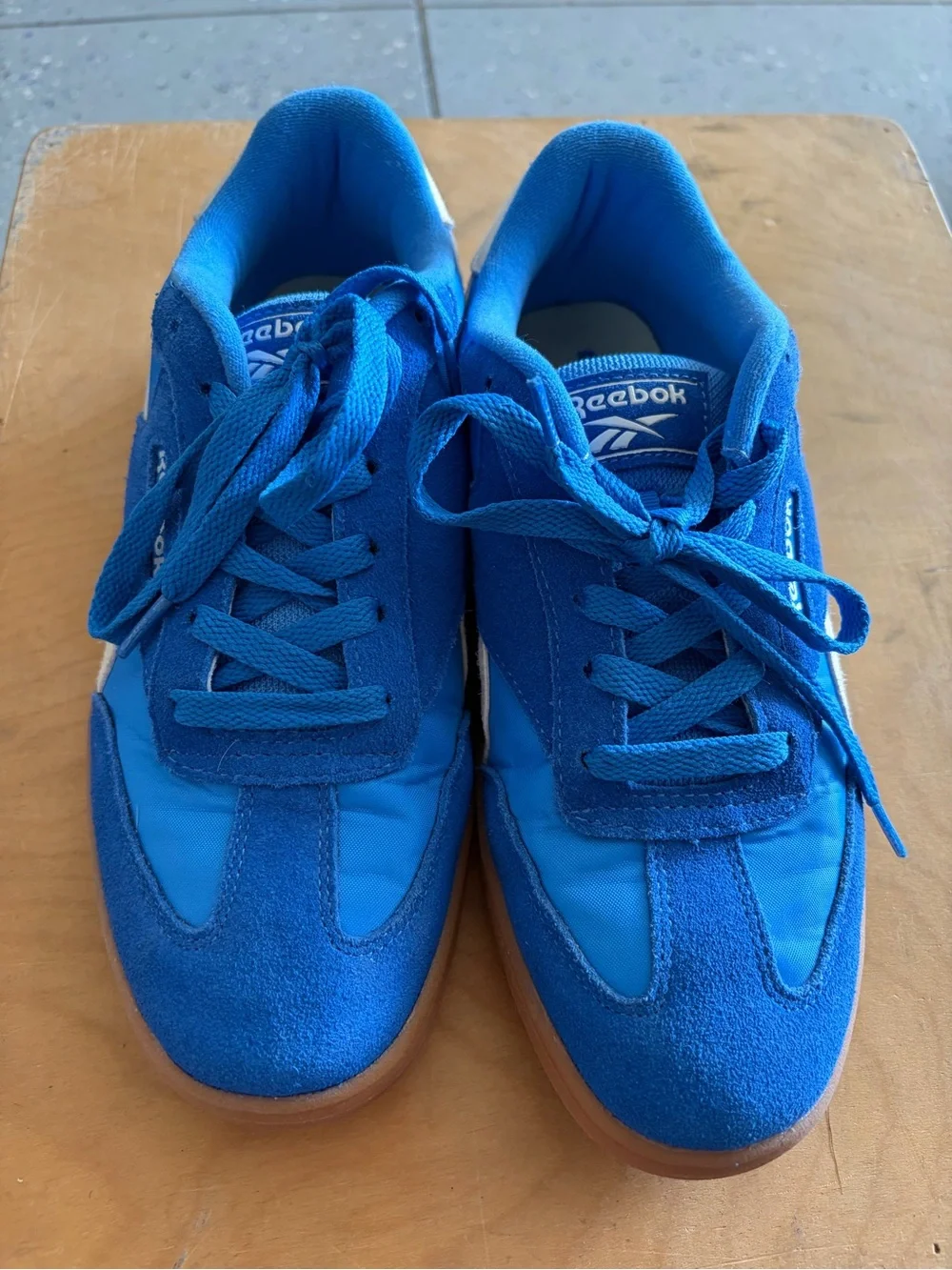 Reebok Blue & White Casual Sneakers